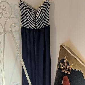 Navy blue & white strapless maxi dress